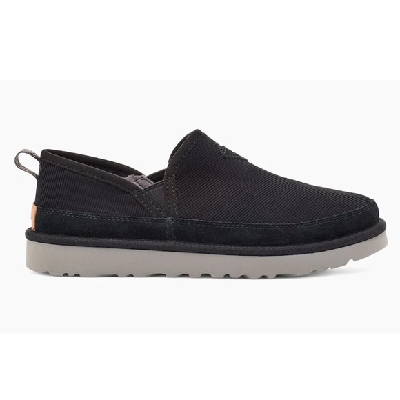 UGG Other - UGG ROMEO CORDUROY
